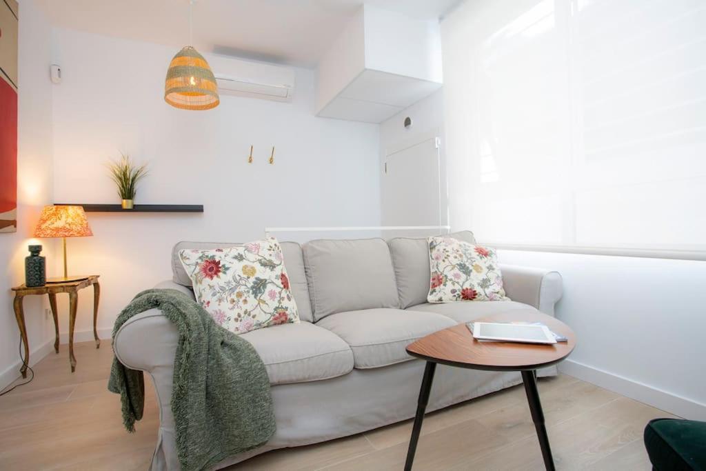 Elegante Apartamento Cerca De La Playa Apartamento Valencia Exterior foto